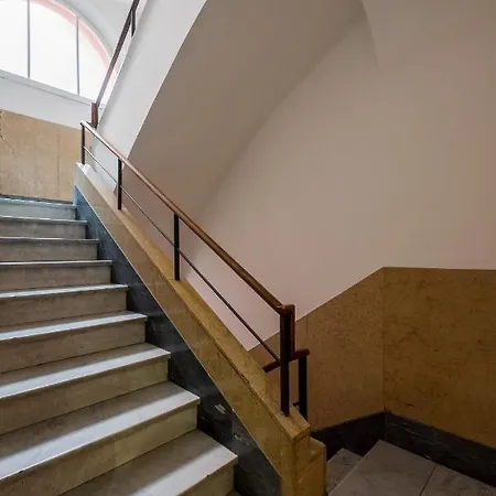 Canonica Apartman Bologna