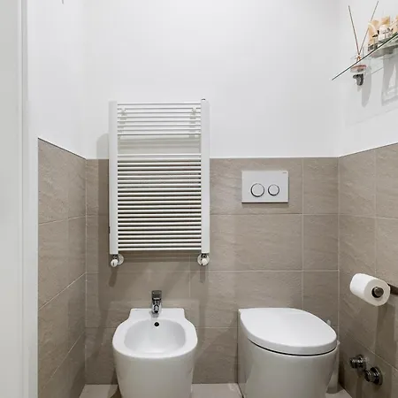 Canonica Apartment Bologna