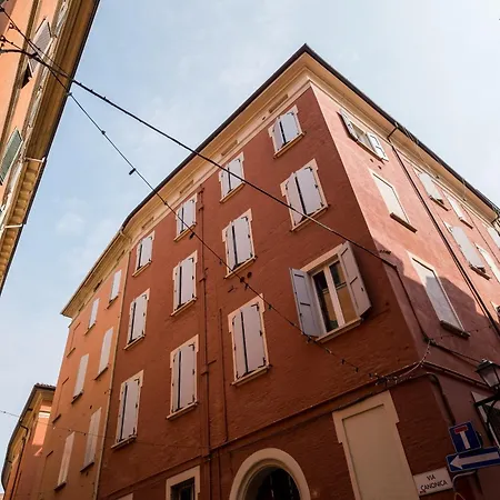 Canonica Bologna