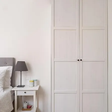 Canonica * בולוניה