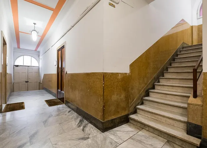 Canonica Apartment Bologna